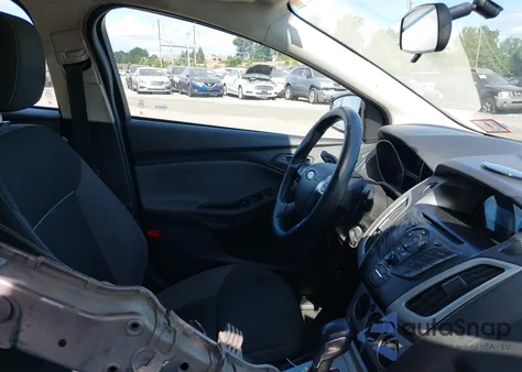 2012 Ford Focus Se из США, поврежденный, VIN 1FAHP3F24CL371650